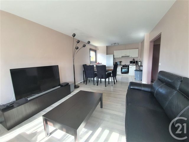Appartement F3 à vendre - 3 pièces - 66.35 m2 - CRETEIL - 94 - ILE-DE-FRANCE - Century 21 Pointe Du Lac