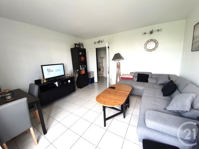 Appartement F3 à vendre - 3 pièces - 64.23 m2 - CRETEIL - 94 - ILE-DE-FRANCE - Century 21 Pointe Du Lac