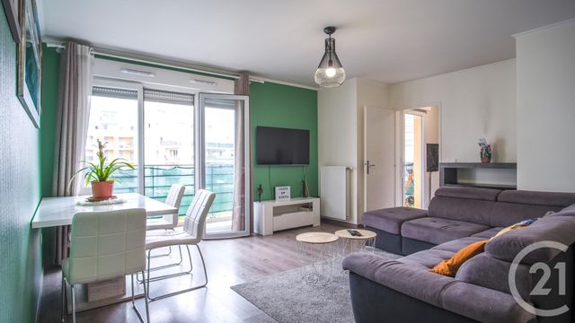 Appartement F3 à vendre - 3 pièces - 64.0 m2 - CRETEIL - 94 - ILE-DE-FRANCE - Century 21 Pointe Du Lac