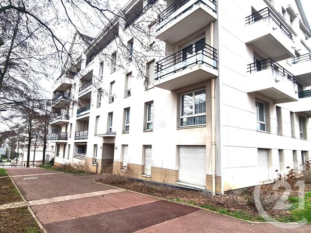 Appartement F2 à vendre - 2 pièces - 46.0 m2 - CRETEIL - 94 - ILE-DE-FRANCE - Century 21 Pointe Du Lac